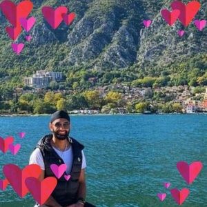 Meet your Posher, Charanjit